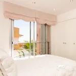 וילה Stylish Havana With Sea Views, Private Pool & A/c