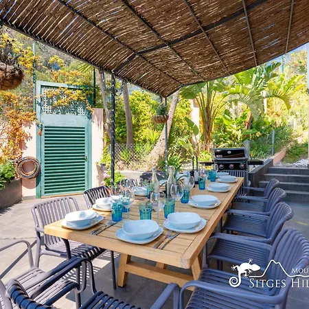 ヴィラ Stylish Havana With Sea Views, Private Pool & A/c