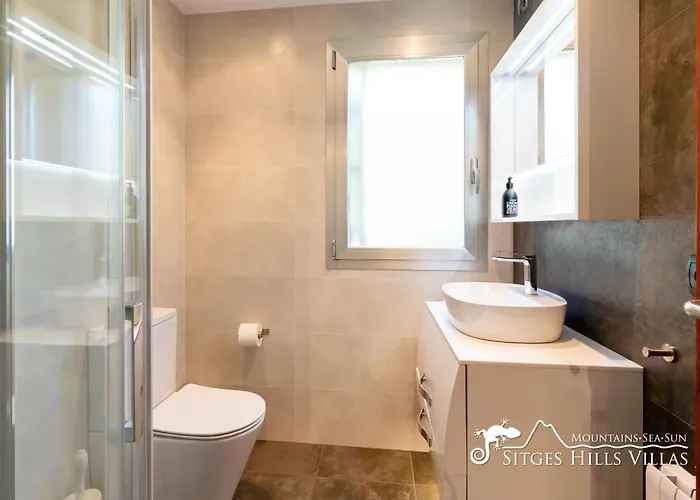 Stylish Havana With Sea Views, Private Pool & A/c *