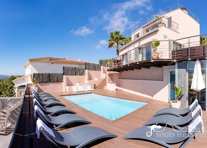 Stylish Havana With Sea Views, Private Pool & A/c Villa Sitges