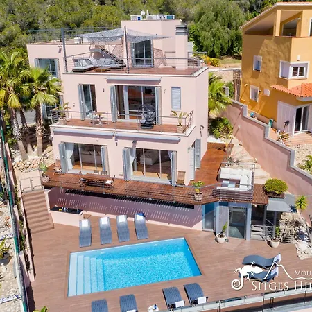 Stylish Havana With Sea Views, Private Pool & A/c *