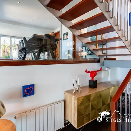 Stylish Havana With Sea Views, Private Pool & A/c فيلة