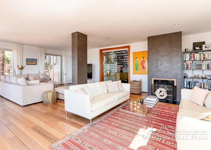 ヴィラ Stylish Havana With Sea Views, Private Pool & A/c *