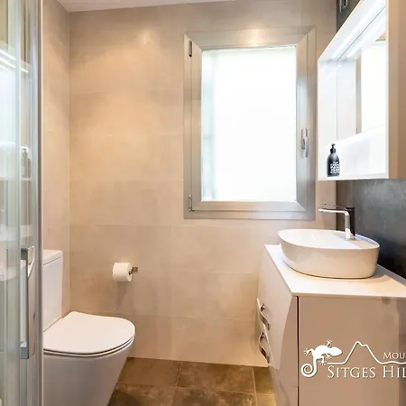 Stylish Havana With Sea Views, Private Pool & A/c *