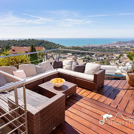 Stylish Havana With Sea Views, Private Pool & A/c Willa Sitges