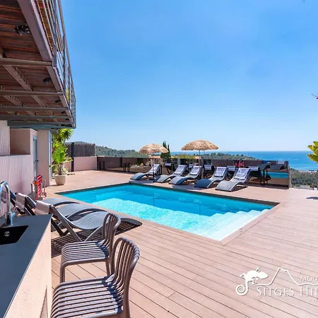 Stylish Havana With Sea Views, Private Pool & A/c Sitges