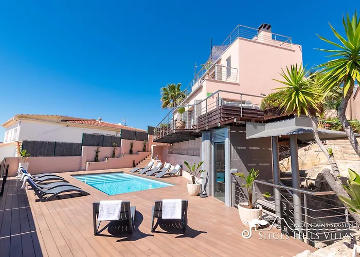 Stylish Havana With Sea Views, Private Pool & A/c Вілла Сіджас